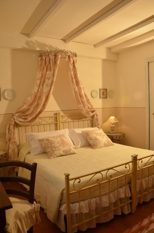 Il Nido Di Anna Hotel San Gimignano Exterior photo