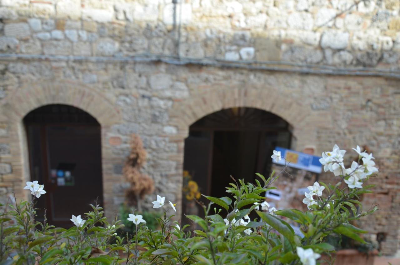 Il Nido Di Anna Hotel San Gimignano Exterior photo